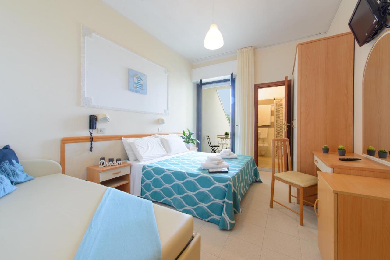 Hotel Nuova Medusa 리미니 외부 사진